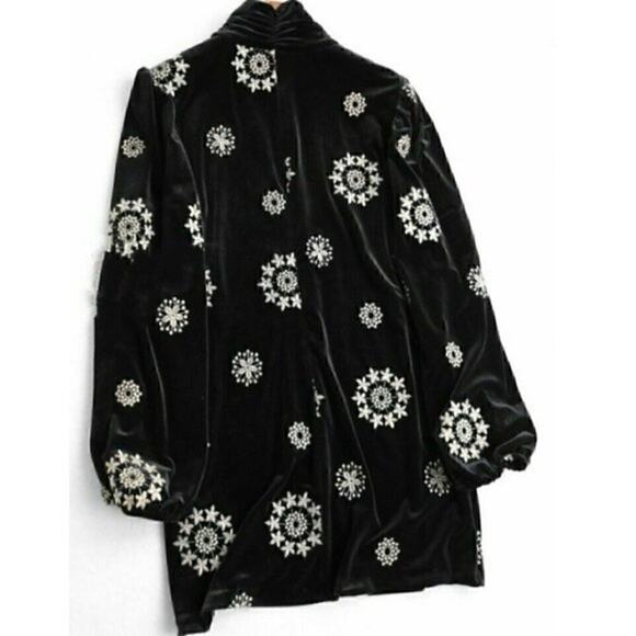 LAST ONE!!! BLOGGER FAVE!!! ZARA Puff Sleeve Mini Dress NWT 🖤 - Picture 16 of 16